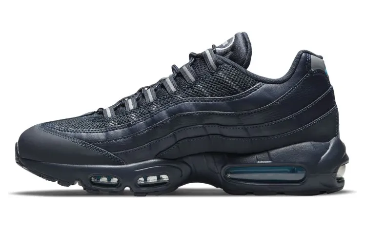 Nike Air Max 95 Essential Blauw (DJ6884-400)