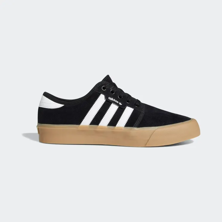 adidas Seeley XT Core Black / Cloud White / Gum (EG2632)