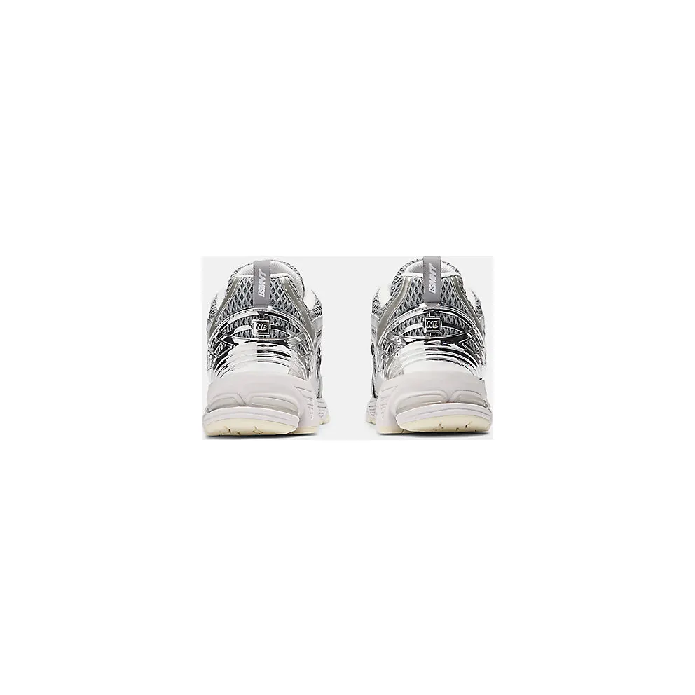New Balance 1906R “The Basement Silver” (M1906RBT)