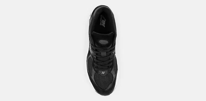 New Balance 2002R “Black / Gunmetal” (M2002RBK)