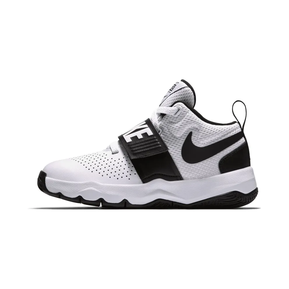 Nike Team Hustle D 8 “White / Black” (881942-100)