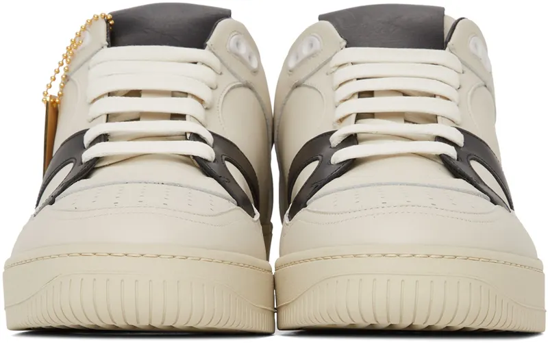 Human Recreational Services Off-White Mongoose Low (UE21GF0200X2C4)