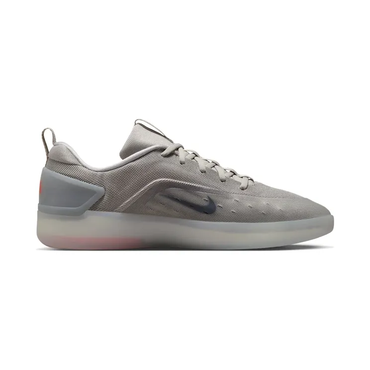 nike-zoom FQ1273-001