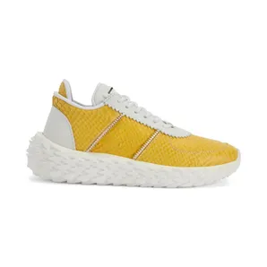 Giuseppe Zanotti Urchin “Yellow” (RW00118K63)