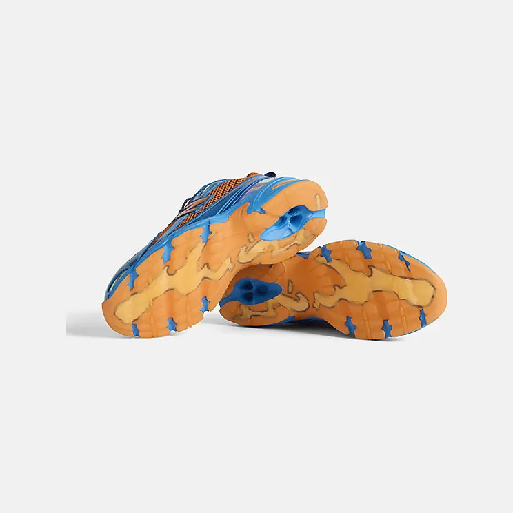 new-balance-740 U740CB2