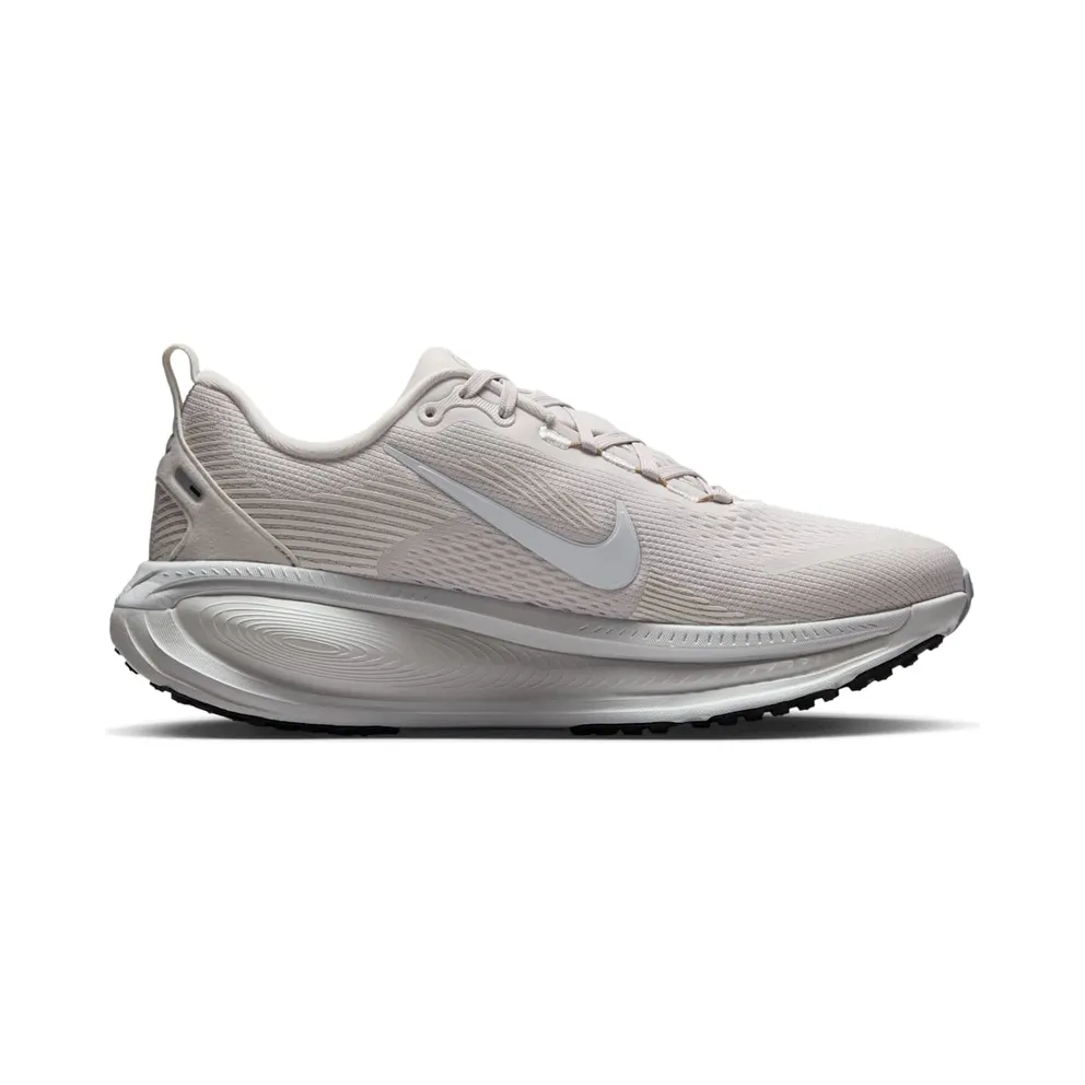 Nike Vomero 18 “Vast Grey Summit White” (HM6804-007)
