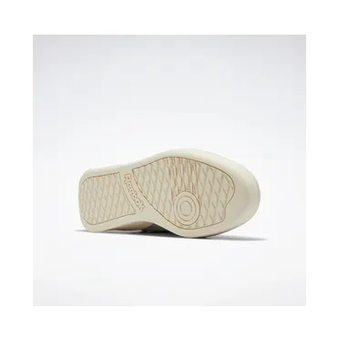 reebok-revenge GW2838