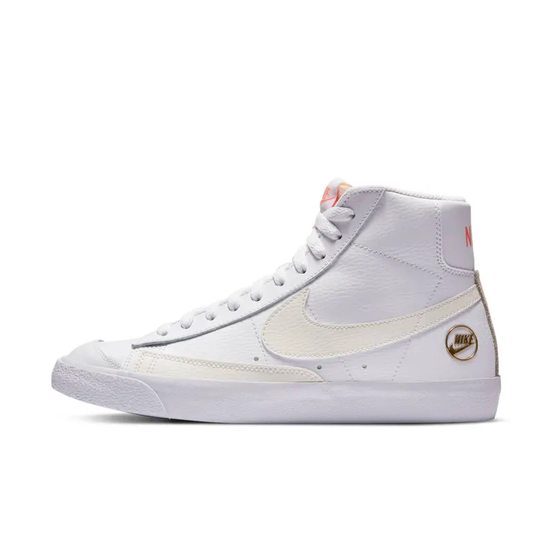 Nike Blazer Mid 77 White Sail Metallic Gold (W) White/Sail-Metallic Gold-Atomic Pink (DC1421-100)