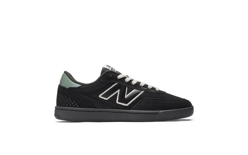 New Balance Numeric 440 V2 Black White (NM440BG2)