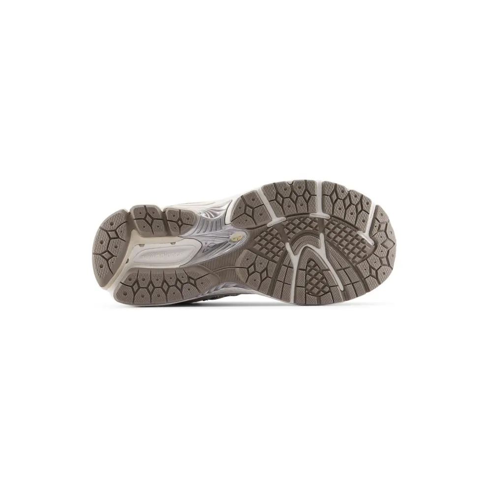 New Balance 2002R Lace Shipyard Linen (GC2002RT)