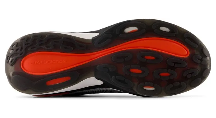 new-balance-sneaker MACR1788