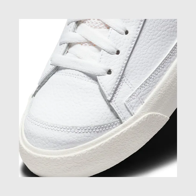 nike-blazer DJ6895-100
