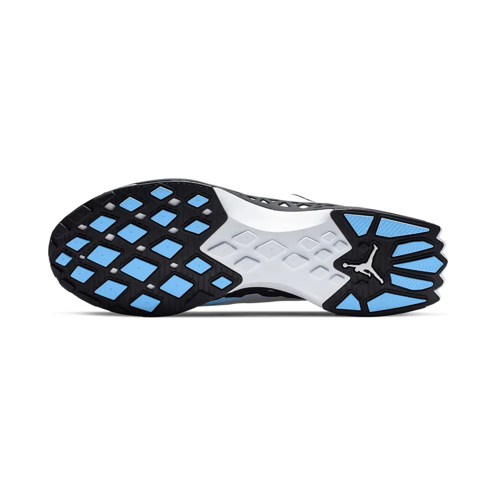 Jordan Trunner Nxt React White Black University Blue White/Black-University Blue-Metallic Silver (AV1201-104)