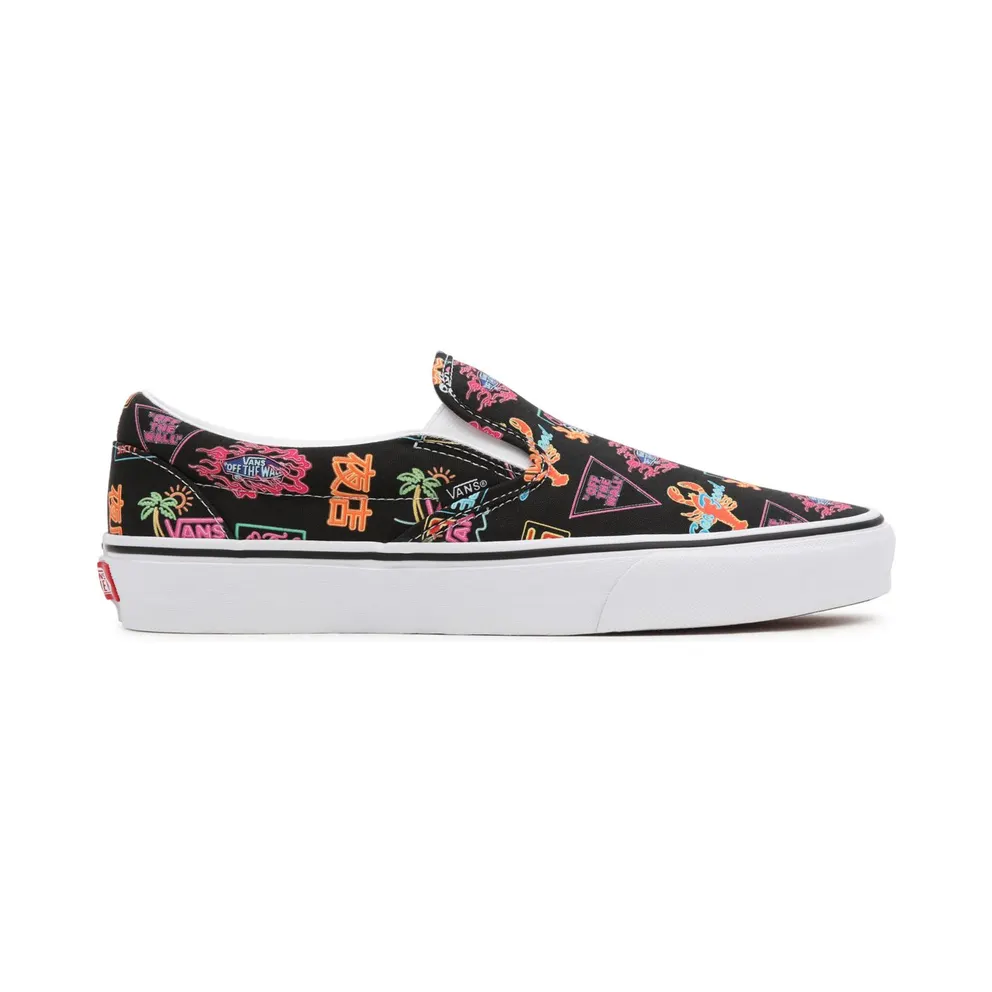 VANS Vans Market Classic Slip-on Shoes Black (VN000XG8B0K)
