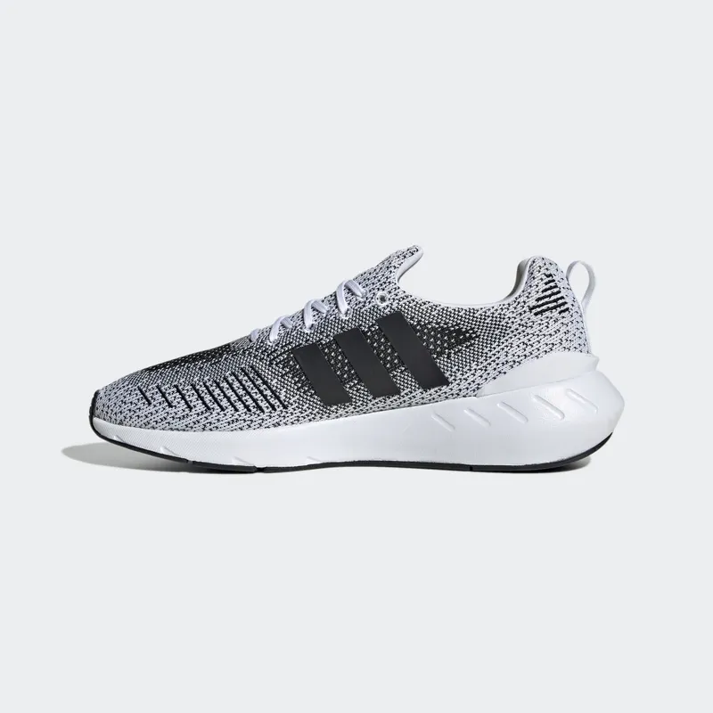Adidas Swift Run 22 Cloud White / Cloud White / Core Black (GZ3507)