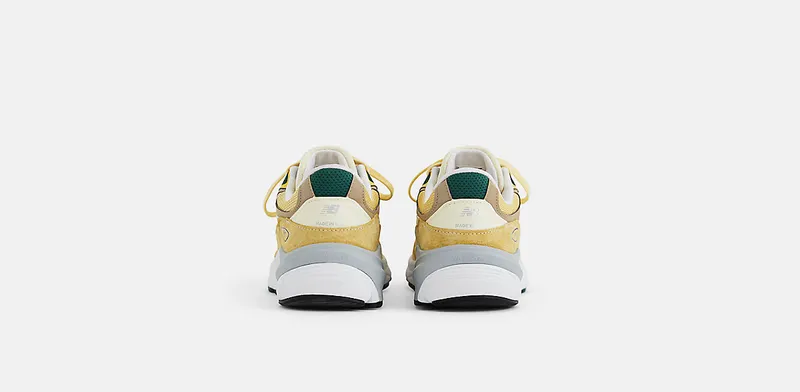 New Balance 990 “Pale Yellow/Forest Green” (U990TE6)