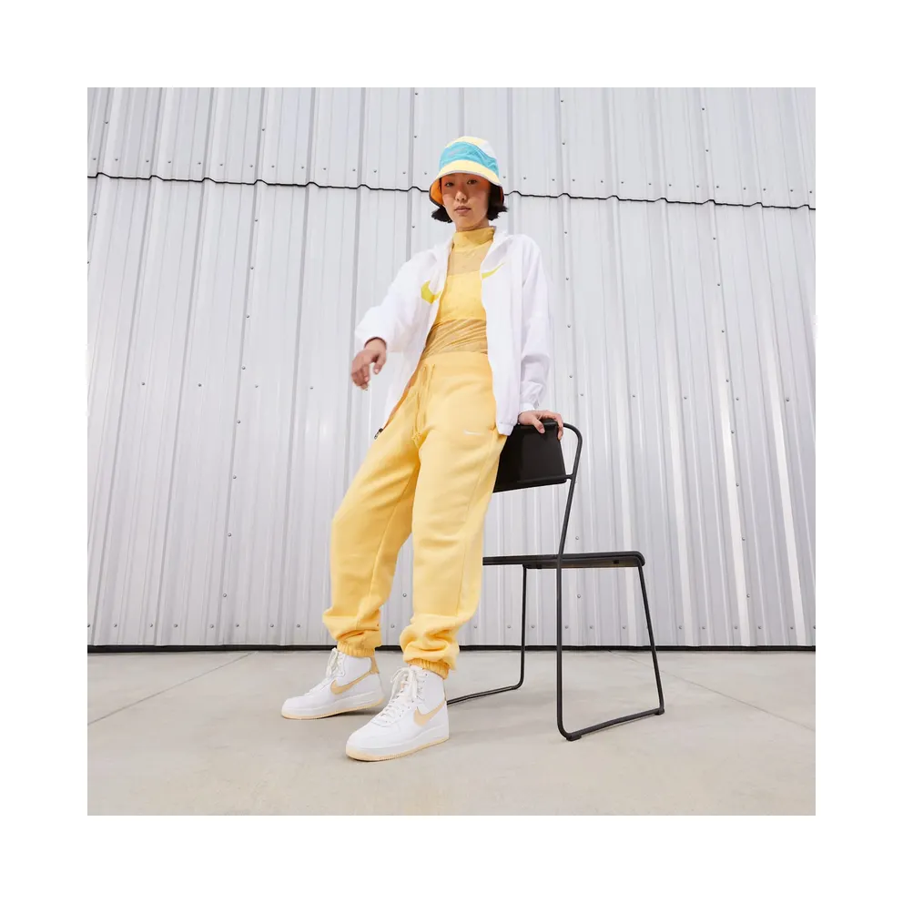 Nike AIR FORCE 1 HIGH SCULPT “Team Gold” (DV7454-100)