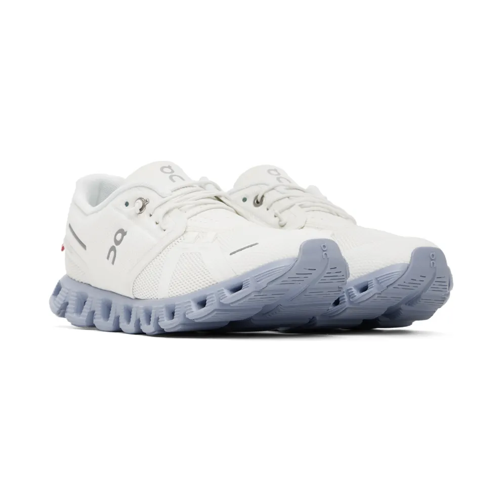 On White Cloud 5 (59.98886)