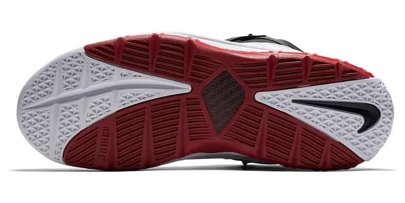 nike-lebron-3 AO2434-101