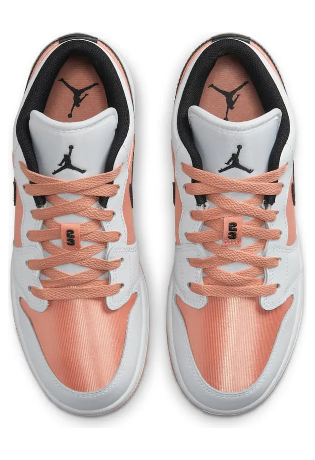 air-jordan-1 DM8960-801
