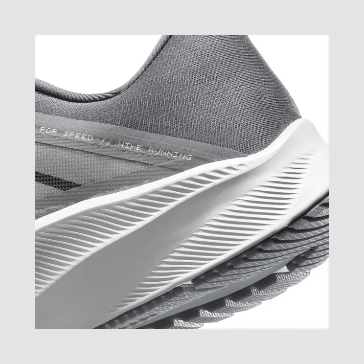 nike-quest-3 CD0230-003