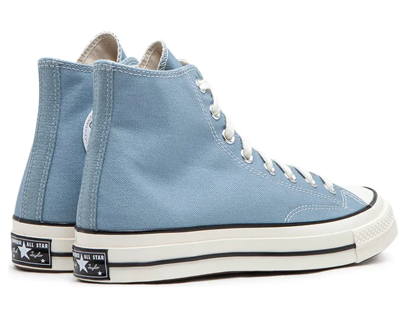 converse-chuck-taylor-all-star A04584C
