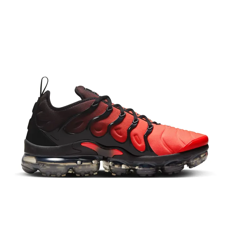 Nike Air Vapormax Plus “Darth Maul” (DZ4857-001)