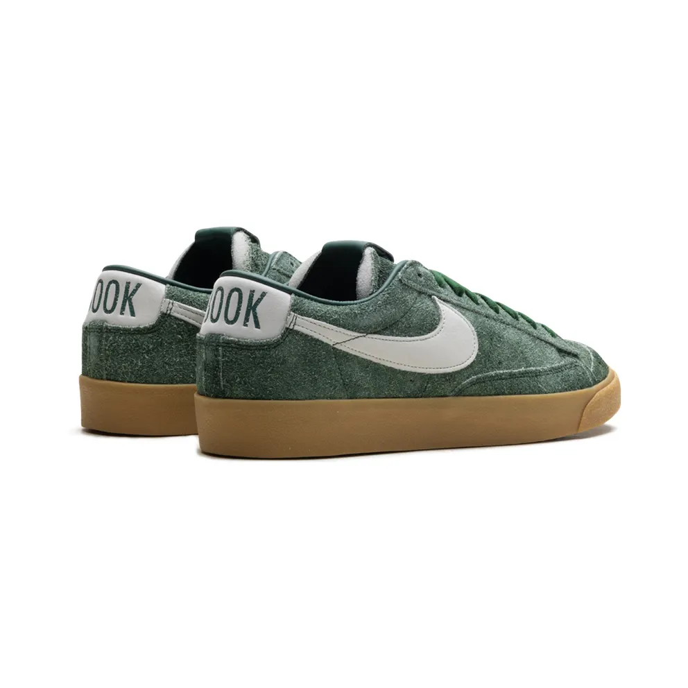 Nike Blazer Low “Devin Booker Team Dark Green” (HV2197-300)