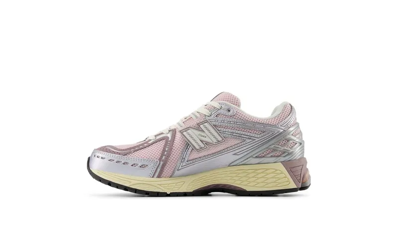 New Balance 1906R “Rose Sugar Silver” (U1906RNF)