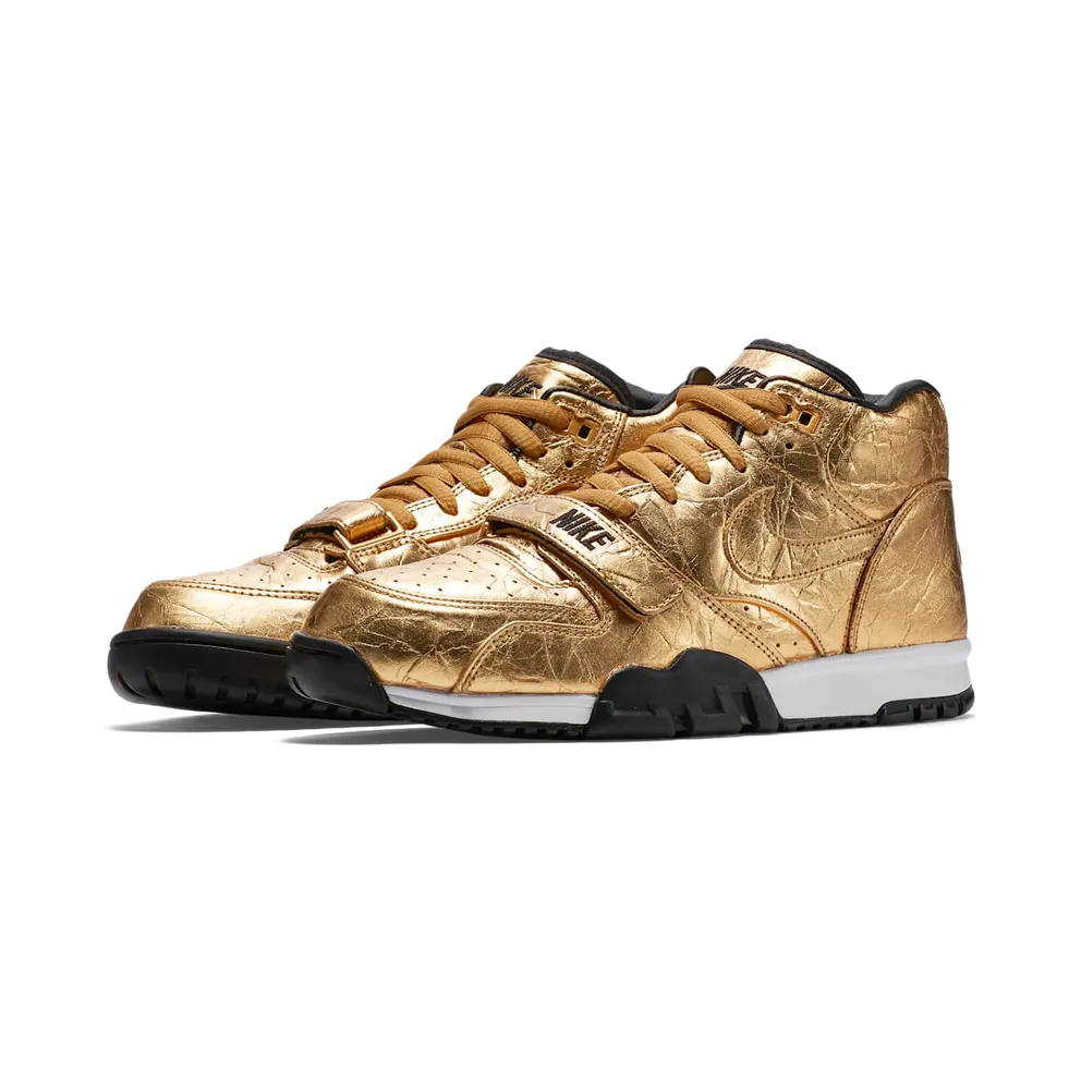 Nike Air Trainer 1 Super Bowl 50 Metallic Gold/Metallic Gold-Black (840169-700)