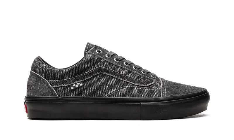 Vans Old Skool “Quasi Skateboards” (VN0A5FCB107)