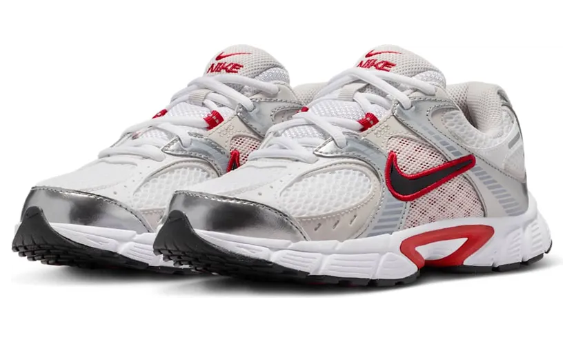 nike-v5-rnr HQ6411-105