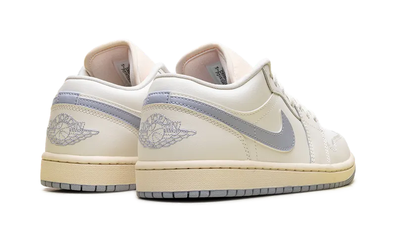 Air Jordan 1 Low “White/Purple” (DC0774-106)