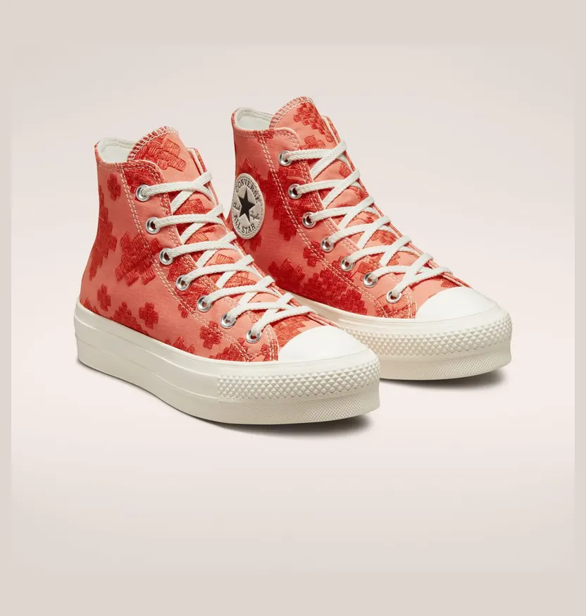 converse-chuck-taylor-all-star A02233C