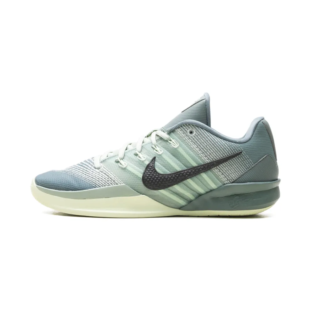 Nike Sabrina 3 “Deep” (HF2881-301)