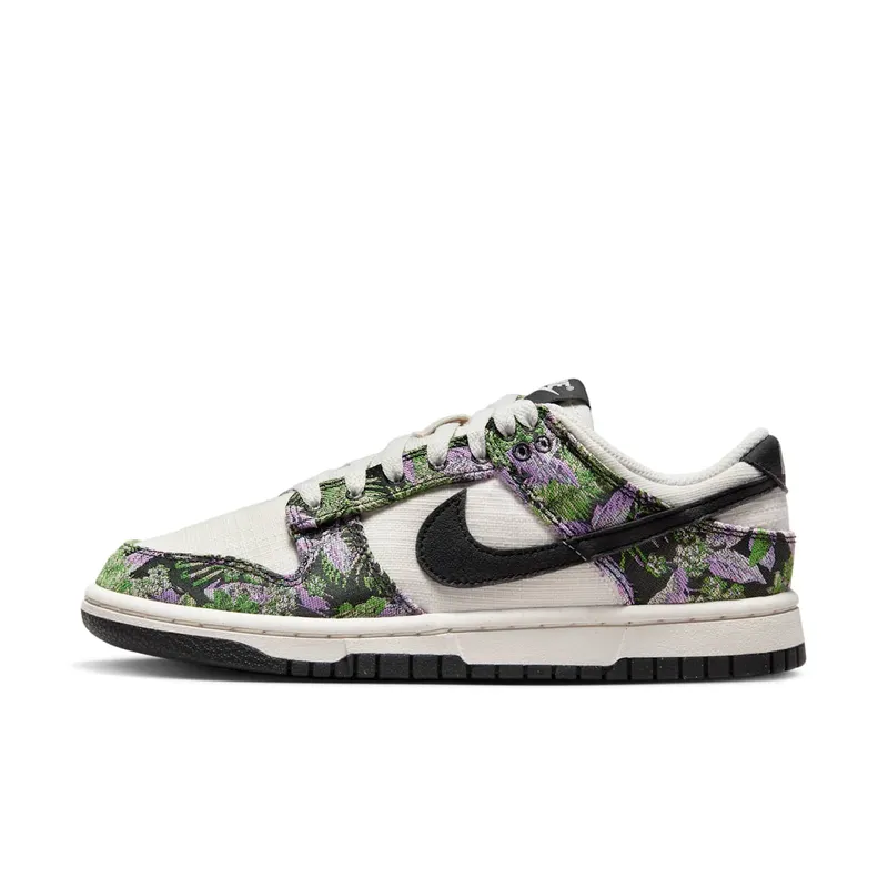 Nike DUNK LOW “Floral Tapestry” (FN7105-030)