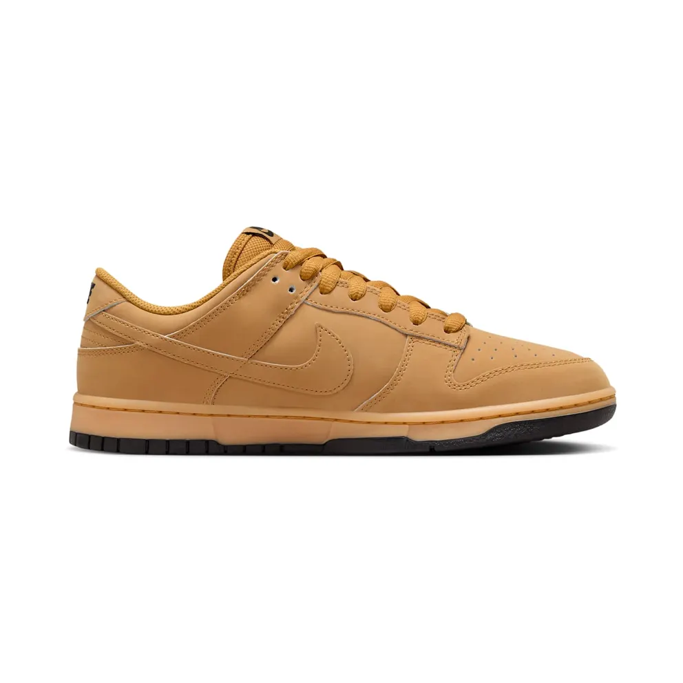 Nike Dunk Low Retro SE “Wheat Gum” (wheat / wheat / gum yellow / black) – HQ1932-700