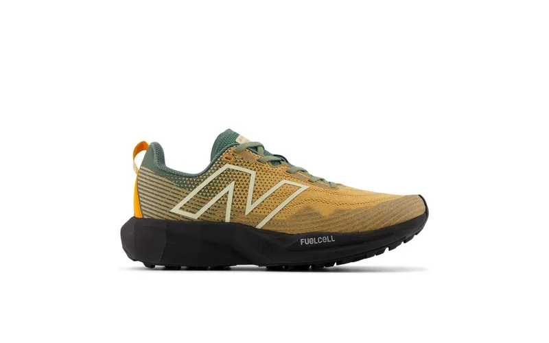New Balance FuelCell Venym Dried Apricot Black Cement Juniper
