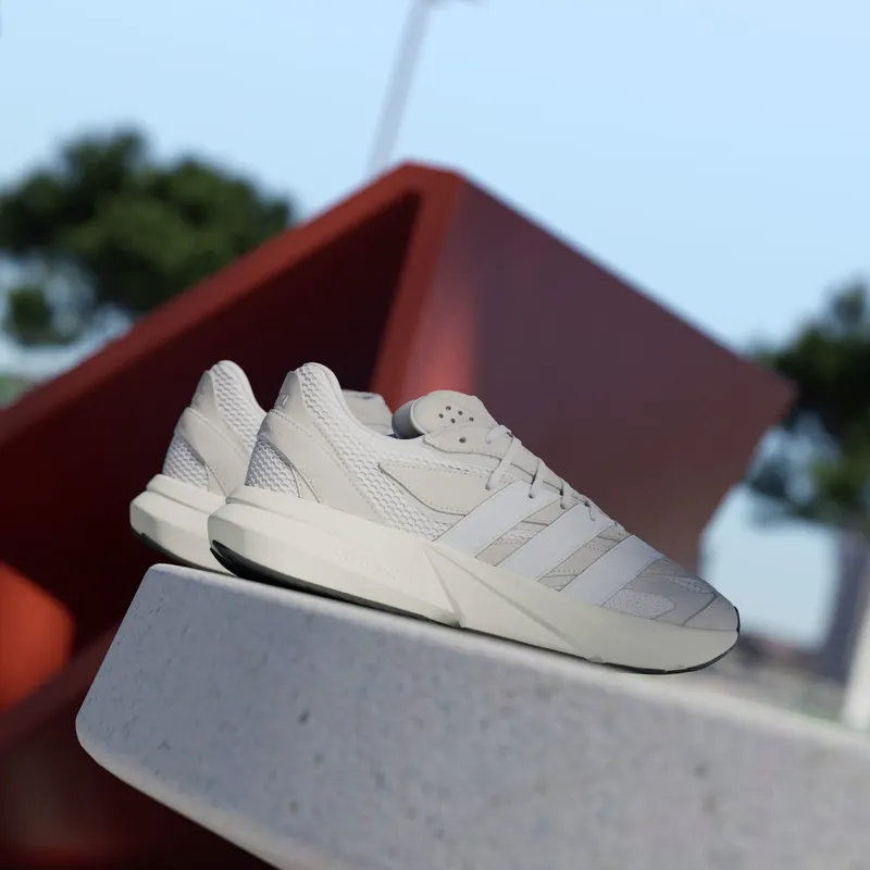 Adidas Lightblaze “Crystal White Cloud White Grey One” (JH6942)