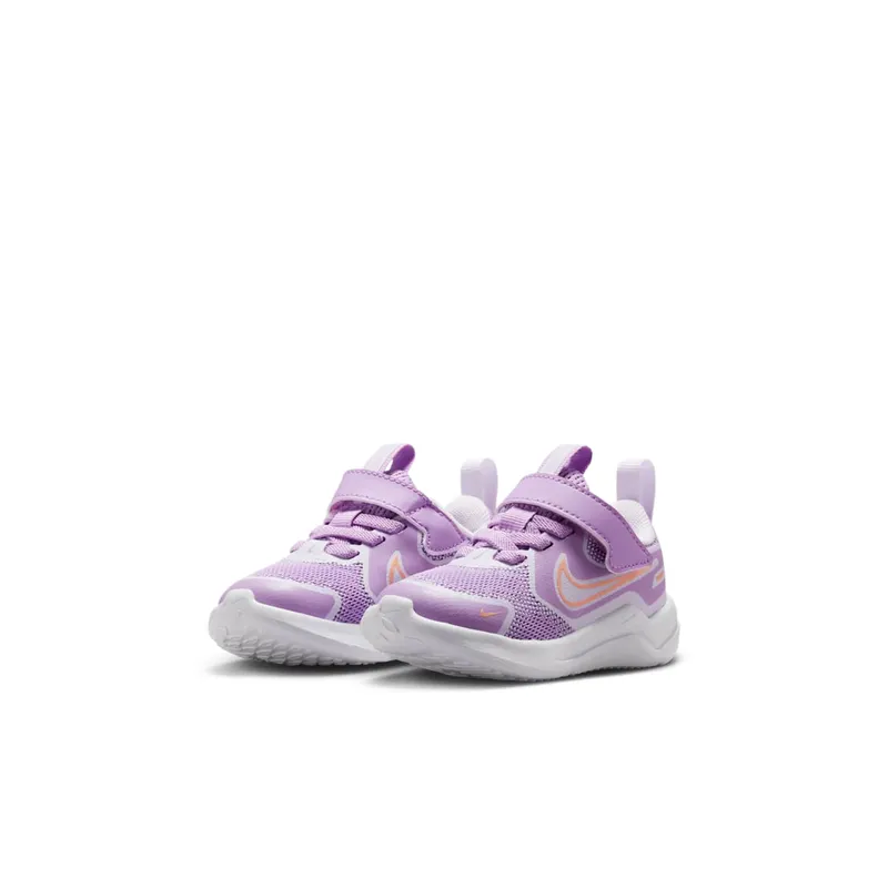 Nike Cosmic Runner Violet Star Barely Grape White Apricot Agate (HM4401-503)