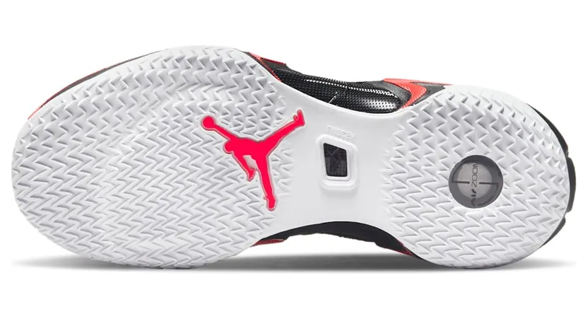 air-jordan-36 DA9054-001
