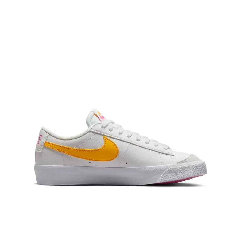 Nike Blazer Low Summit White / Pinksicle / University Gold (DA4074-123)