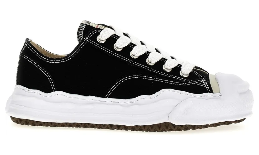 Maison Mihara Yasuhiro Hank Low “White/Black” (A05FW702BLACK)