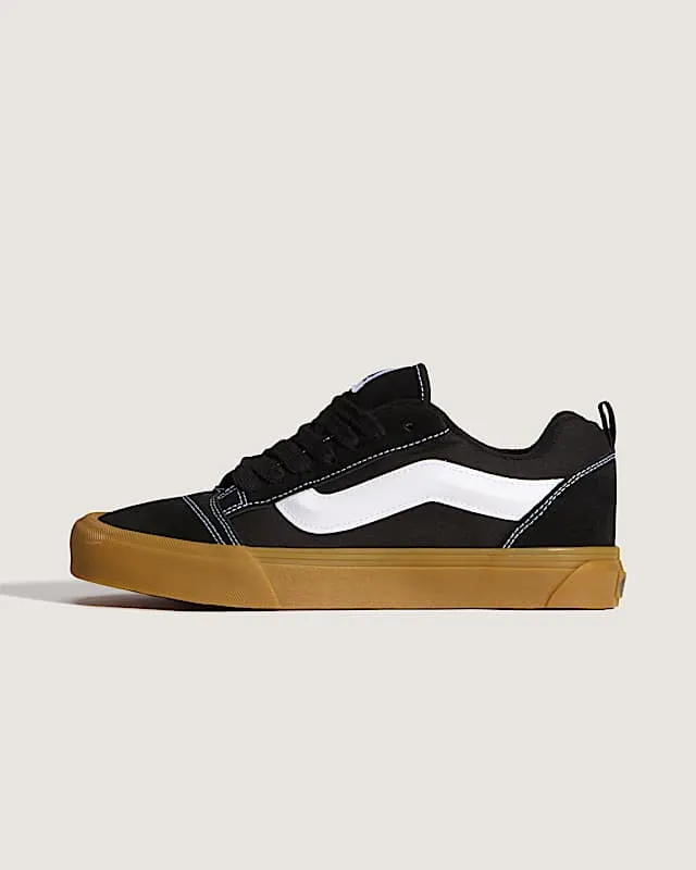 Vans Knu Skool Black Gum (VN0009QCB9M)