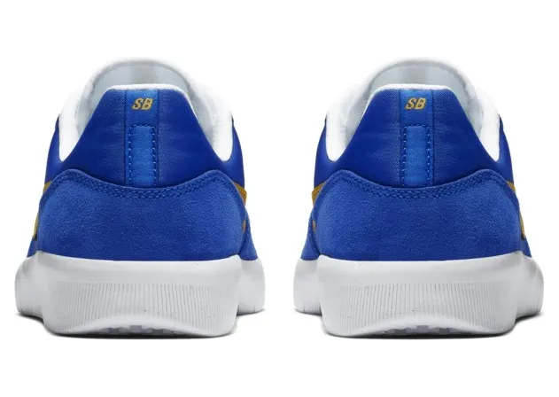 nike-sneaker AH3360-400