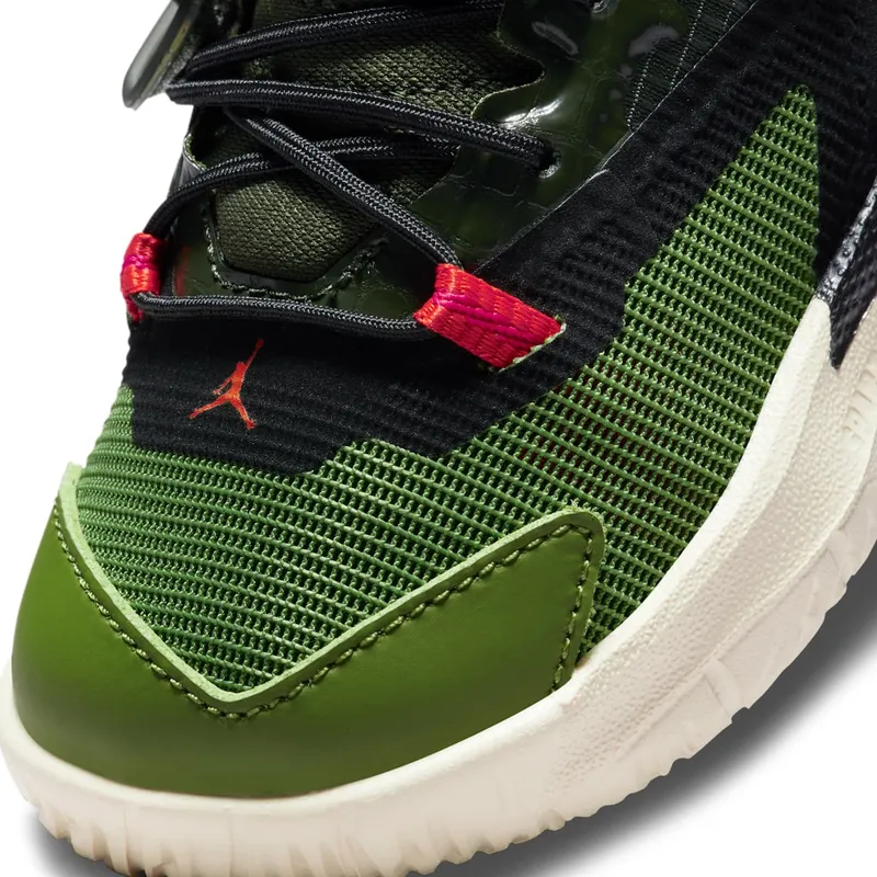 Air Jordan Zion 1 TD “Let’s Dance” (DC2023-300)