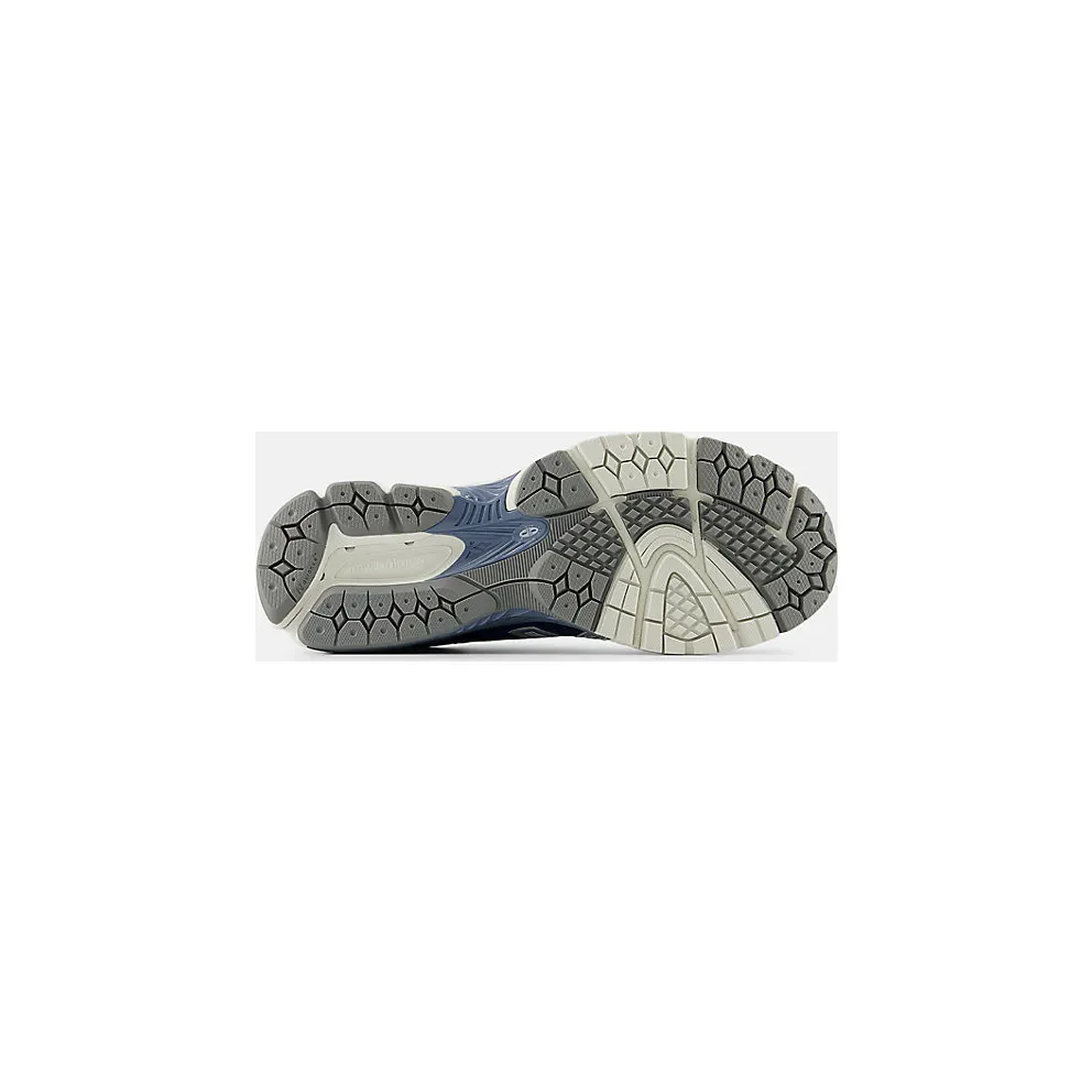 New Balance 860 V2 “Vintage Indigo” (ML860GG2)