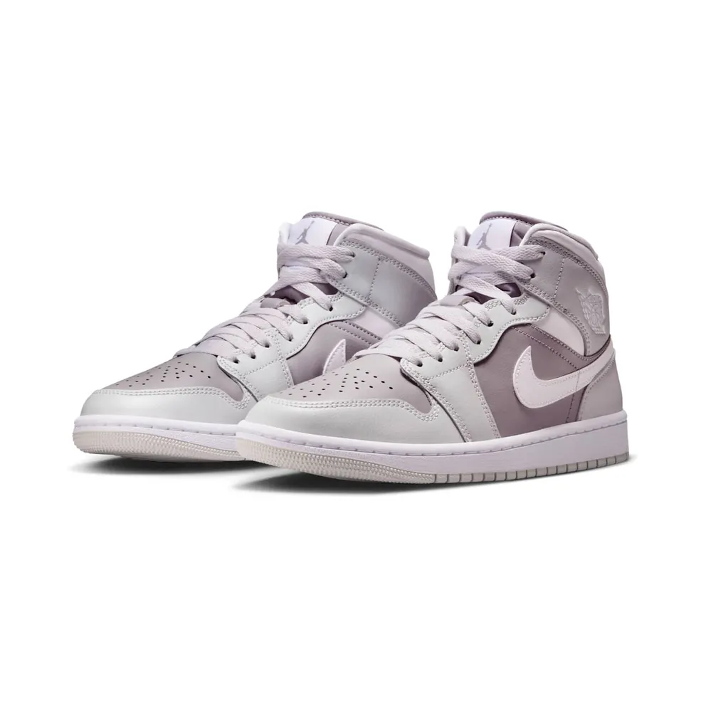 Air Jordan 1 Mid “Photon Dust Atmosphere Grey” (BQ6472-008)