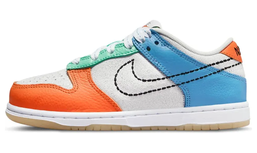 Dunk Low PS “Nike 101” (DX3364-100)