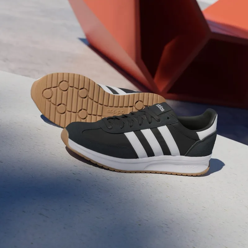 Adidas RUN 70s 2.0 Core Black / Cloud White / Cloud White (IH8585)
